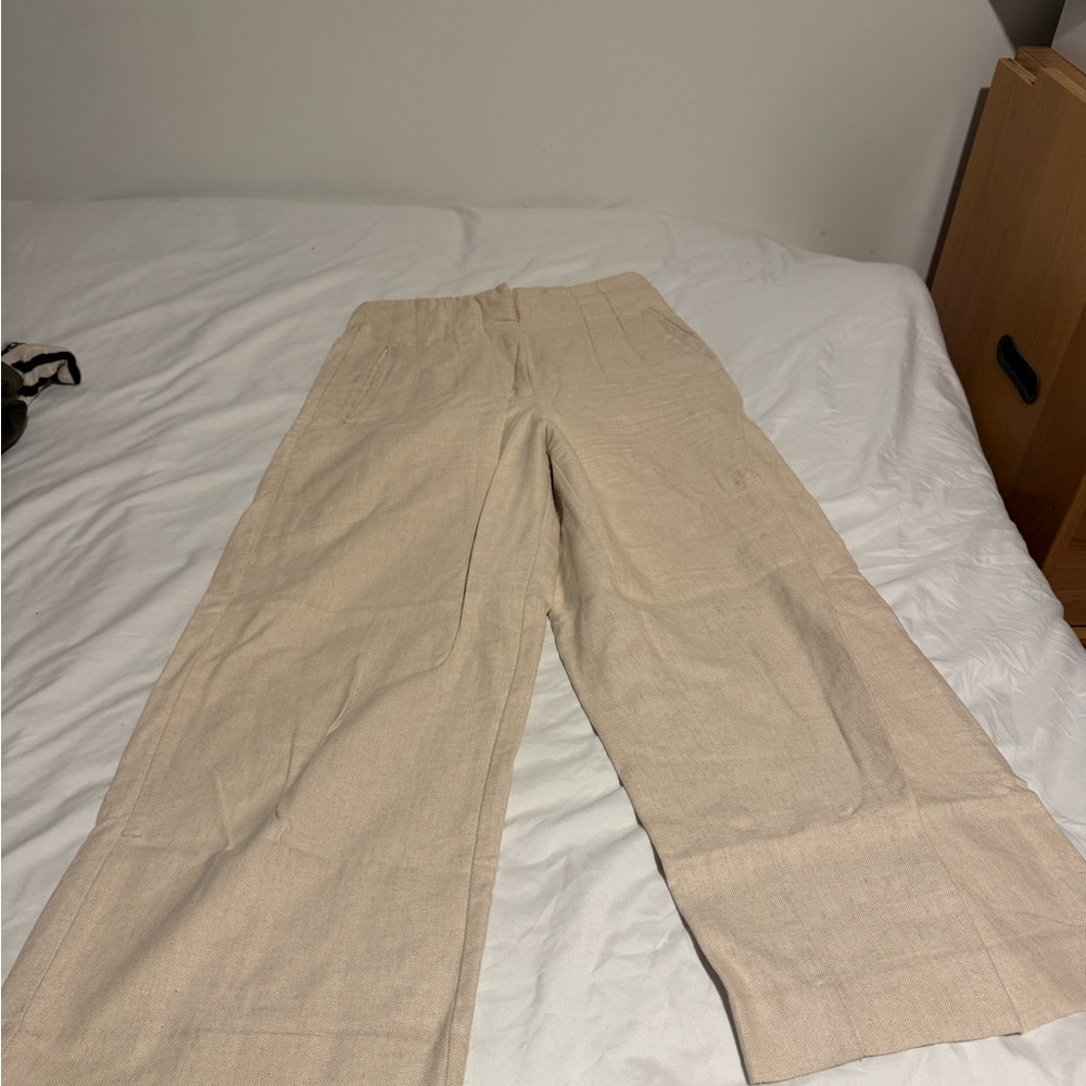 Zara Women’s Beige Pants